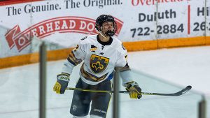 Arkhip Ledziankou playing hockey