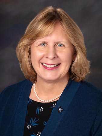 Portrait of Dr. Barbara McDonald, St. Scholastica's 13th president.
