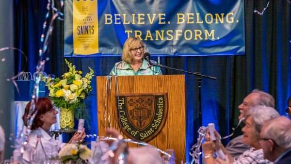 President McDonald speaks at the College's campaign celebration