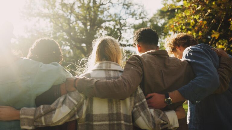 Group of students exhibiting comradery.