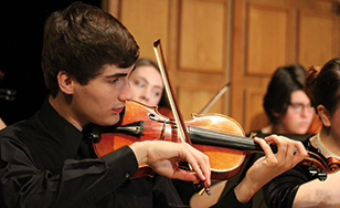 students playing violin