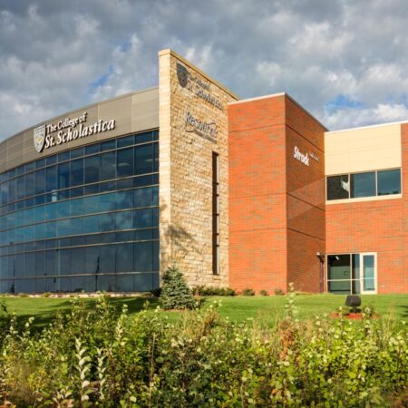 Exterior view of the St. Cloud campus building.
